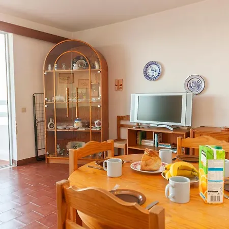 Apartment 35a - Pastel-o Perce *