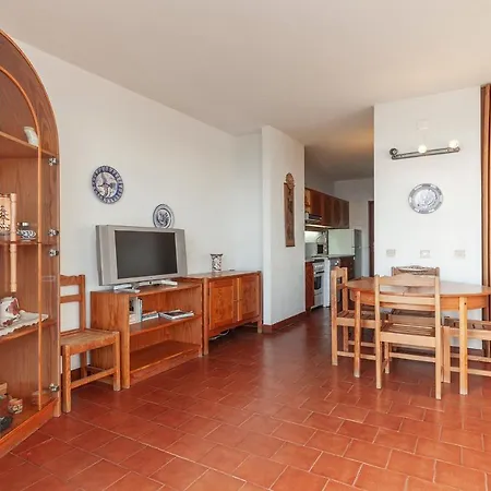 35a - Pastel-o Perce Apartment